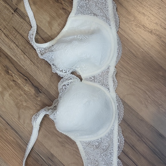 SIMONE PERELE Cream Adjustable & Criss-cross Strap Lightly Padded Bra - Picture 4 of 16